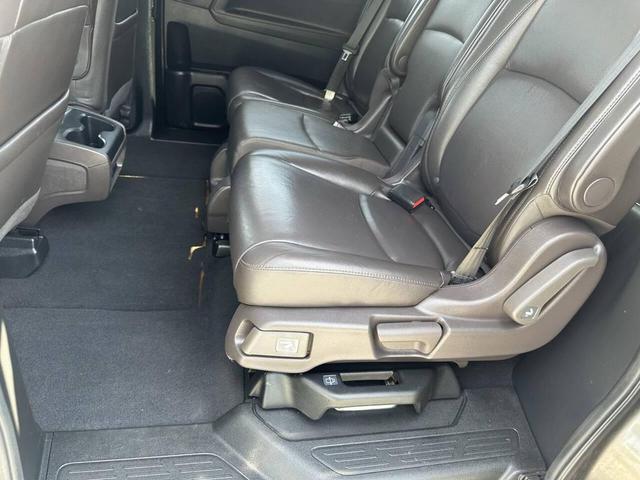 Photo of 2020 Brown Honda Odyssey