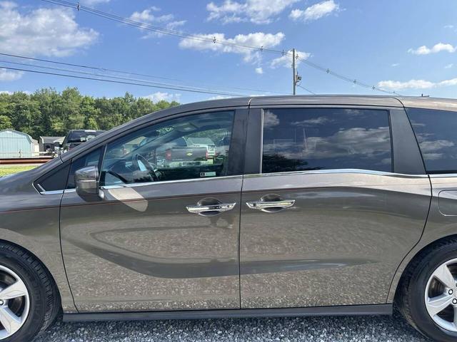 Photo of 2020 Brown Honda Odyssey