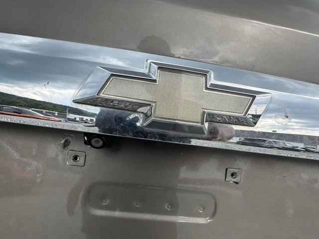Photo of 2012 Gray Chevrolet Equinox