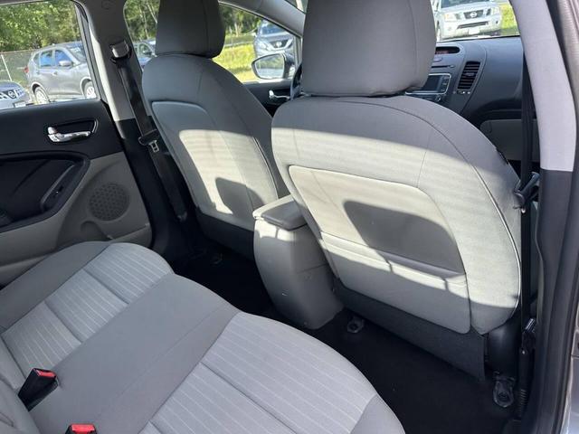 Photo of 2014 Gray Kia Forte