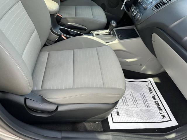 Photo of 2014 Gray Kia Forte