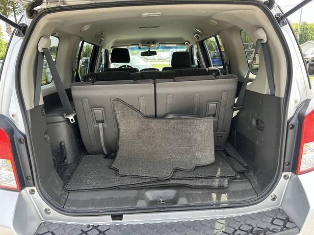 Photo of 2008 Silver Nissan Pathfinder