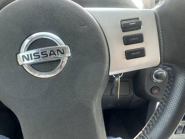 Photo of 2008 Silver Nissan Pathfinder