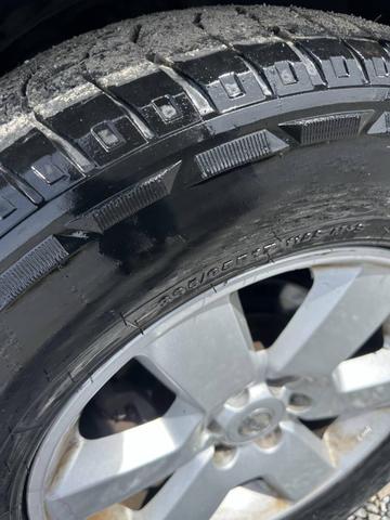Photo of 2008 Silver Nissan Pathfinder