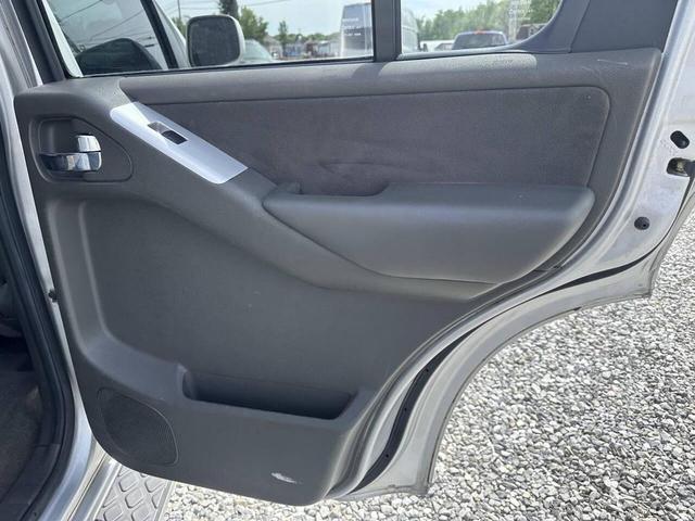 Photo of 2008 Silver Nissan Pathfinder