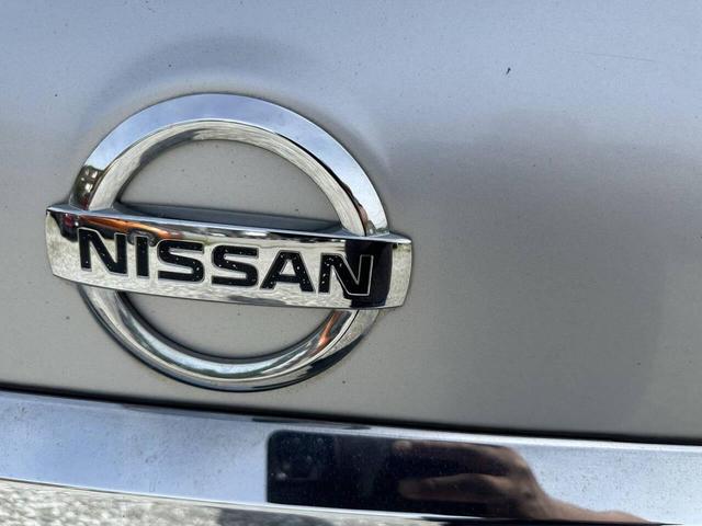 Photo of 2008 Silver Nissan Pathfinder
