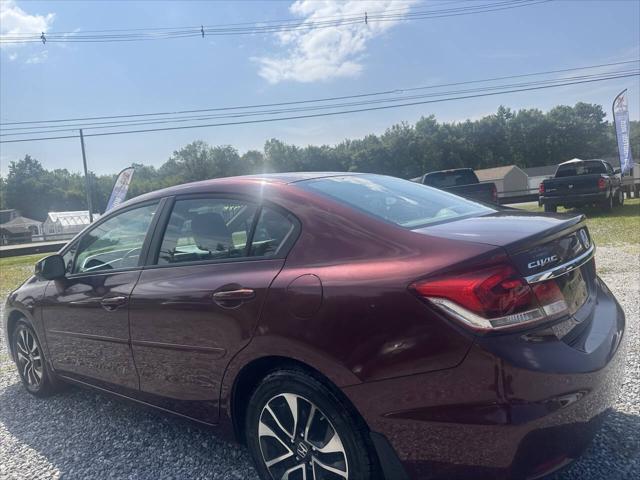 Photo of 2013 Burgundy Honda Civic