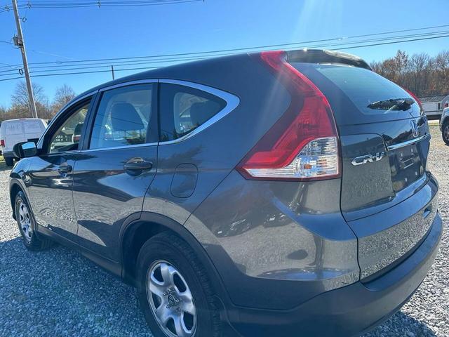 Photo of 2013 Gray Honda CR-V