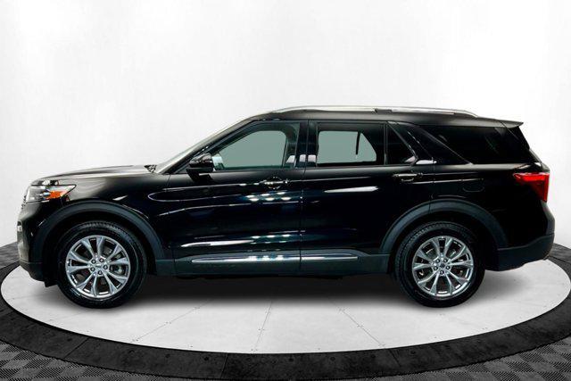 Photo of 2024 AGATE BLACK METALLIC Ford Explorer
