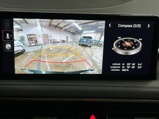 Photo of 2025 Vik Black Genesis G70