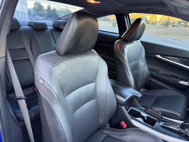 Photo of 2015 Still Night Pearl Honda Accord