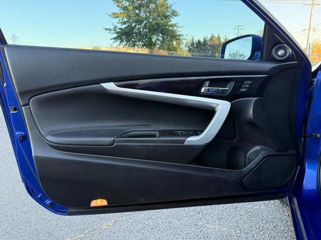 Photo of 2015 Still Night Pearl Honda Accord