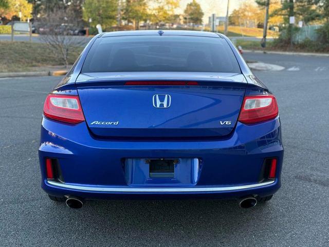 Photo of 2015 Still Night Pearl Honda Accord