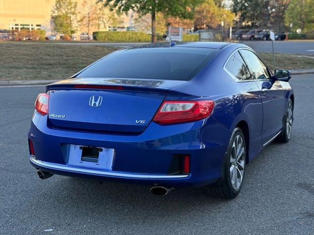 Photo of 2015 Still Night Pearl Honda Accord
