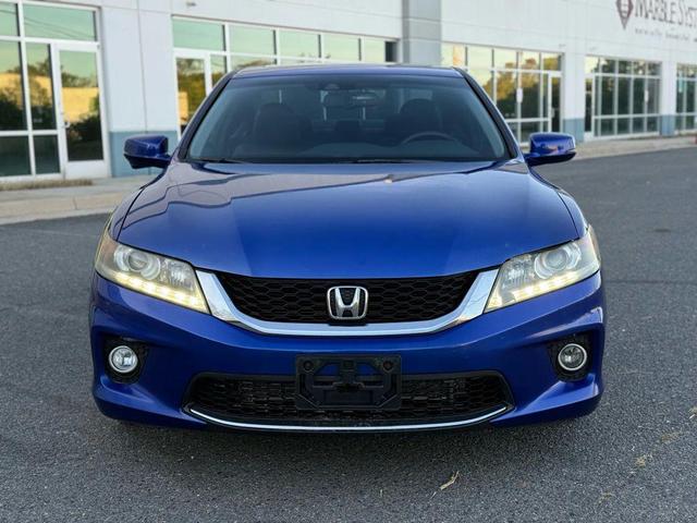 Photo of 2015 Still Night Pearl Honda Accord