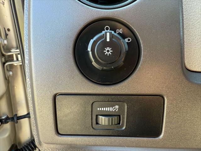 Photo of 2009 Gold Ford F-150