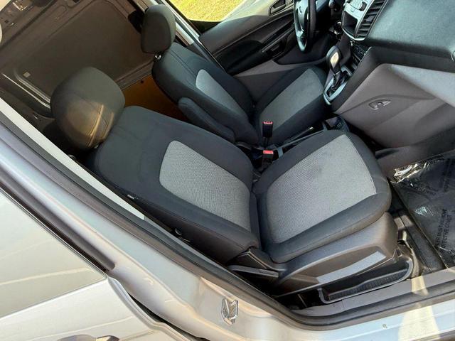Photo of 2019 Silver Ford Transit Connect