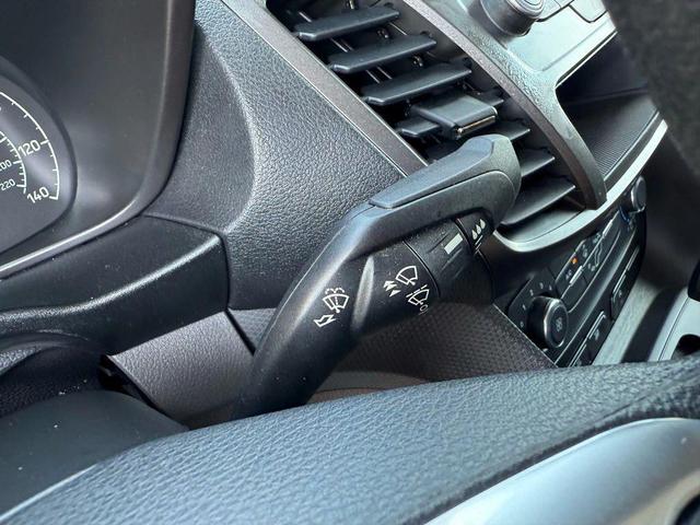Photo of 2019 Silver Ford Transit Connect
