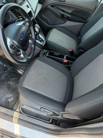Photo of 2019 Silver Ford Transit Connect