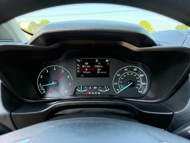 Photo of 2019 Silver Ford Transit Connect