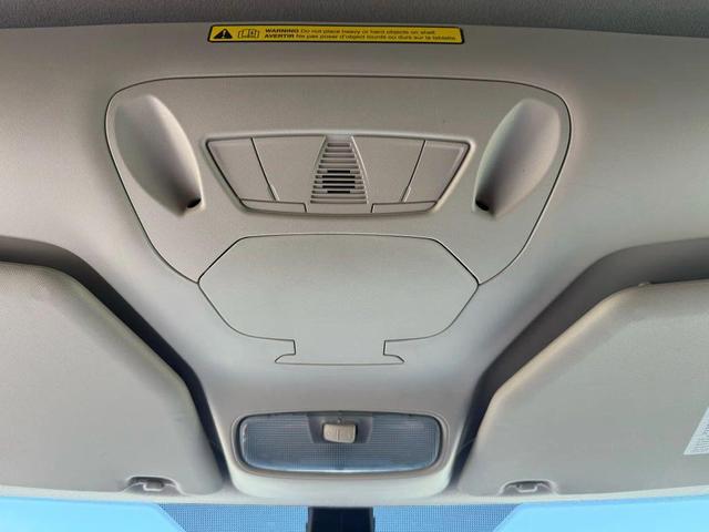 Photo of 2019 Silver Ford Transit Connect