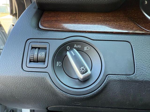 Photo of 2012 Reflex Silver Metallic Volkswagen CC