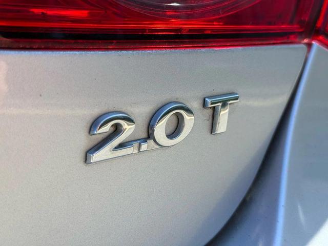 Photo of 2012 Reflex Silver Metallic Volkswagen CC