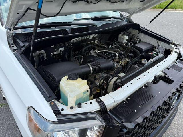 Photo of 2014 Super White Toyota Tundra