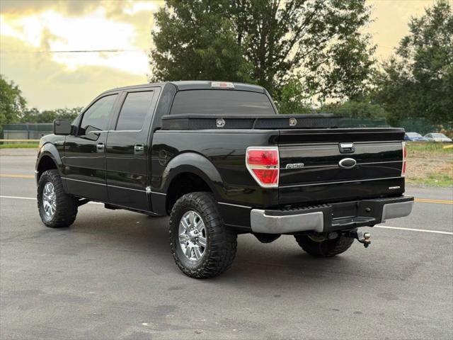 Photo of 2011 Black Ford F-150