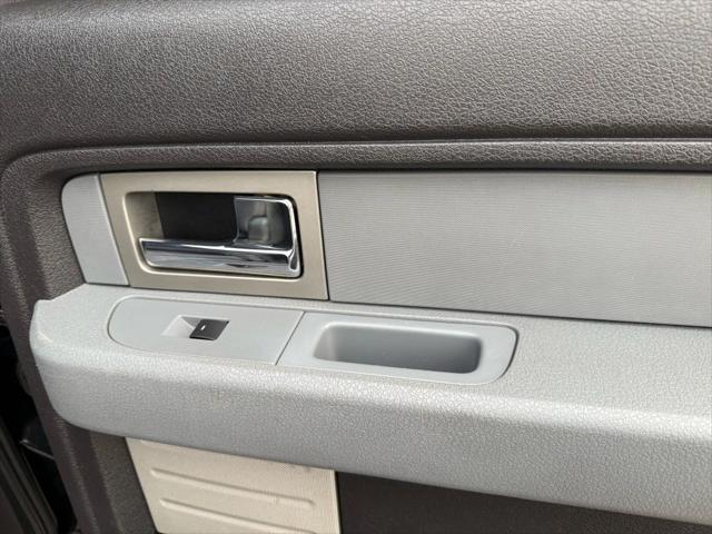 Photo of 2011 Black Ford F-150