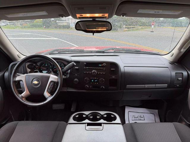 Photo of 2013 Red Chevrolet Silverado 1500