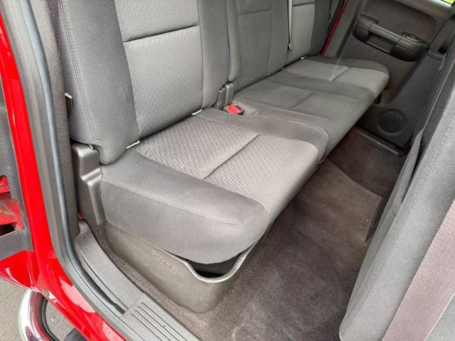 Photo of 2013 Red Chevrolet Silverado 1500