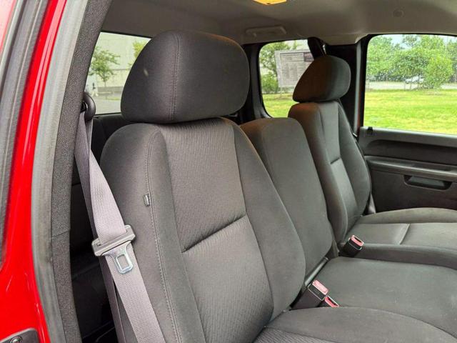 Photo of 2013 Red Chevrolet Silverado 1500
