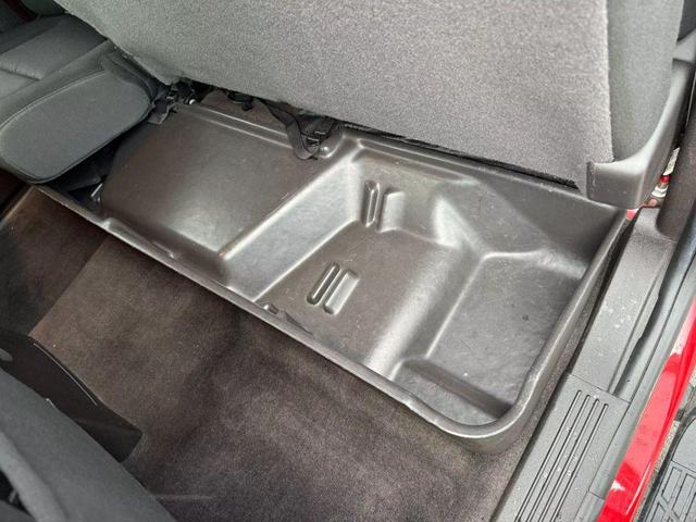 Photo of 2013 Red Chevrolet Silverado 1500