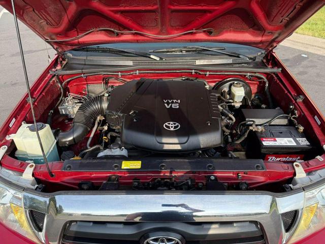 Photo of 2007 Red Toyota Tacoma
