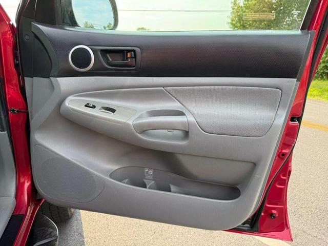Photo of 2007 Red Toyota Tacoma