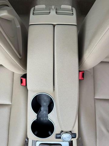 Photo of 2014 White Mercedes-Benz C-Class