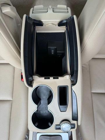Photo of 2014 White Mercedes-Benz C-Class