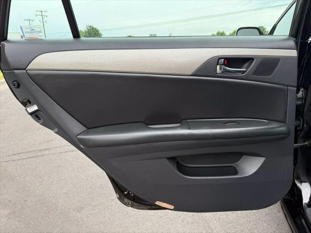 Photo of 2006 Black Toyota Avalon