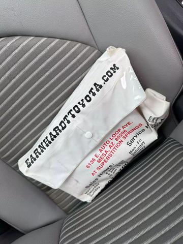 Photo of 2018 Super White Toyota Camry