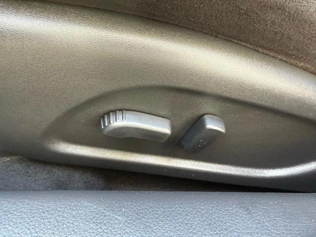 Photo of 2013 Java Metallic Nissan Altima