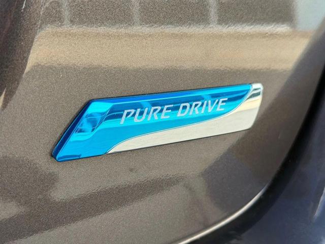 Photo of 2013 Java Metallic Nissan Altima