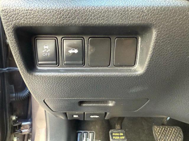 Photo of 2013 Java Metallic Nissan Altima