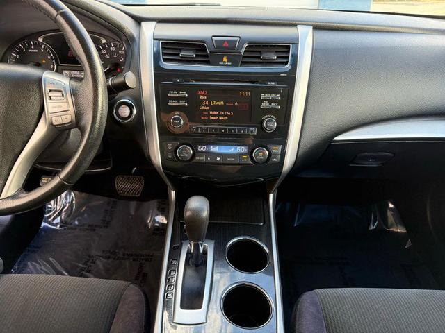 Photo of 2013 Java Metallic Nissan Altima