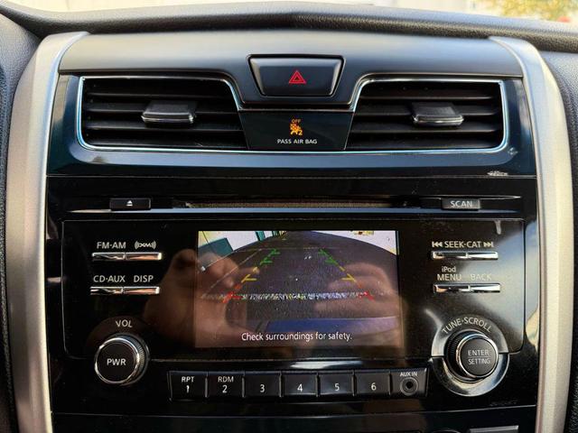 Photo of 2013 Java Metallic Nissan Altima