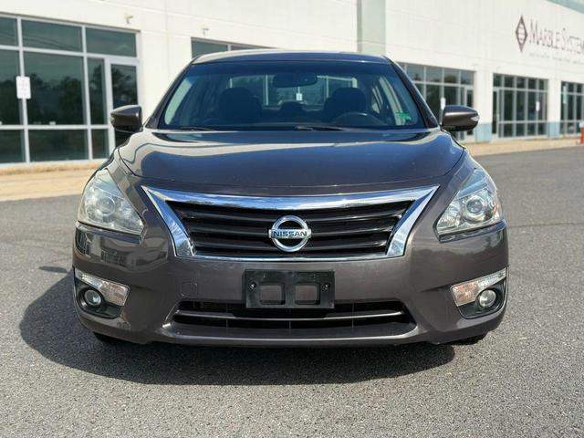 Photo of 2013 Java Metallic Nissan Altima