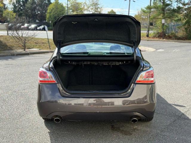 Photo of 2013 Java Metallic Nissan Altima