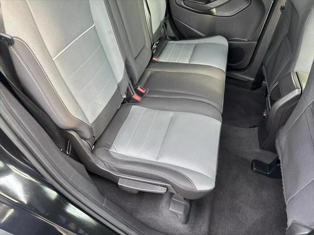Photo of 2015 Tuxedo Black Ford Escape