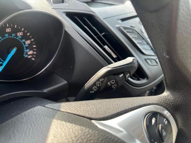 Photo of 2015 Tuxedo Black Ford Escape