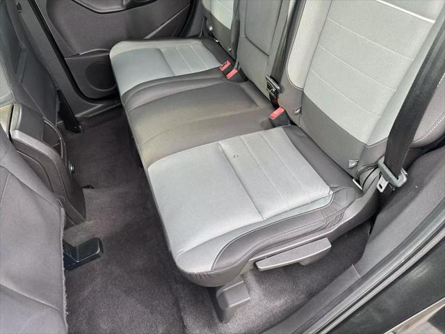 Photo of 2015 Tuxedo Black Ford Escape